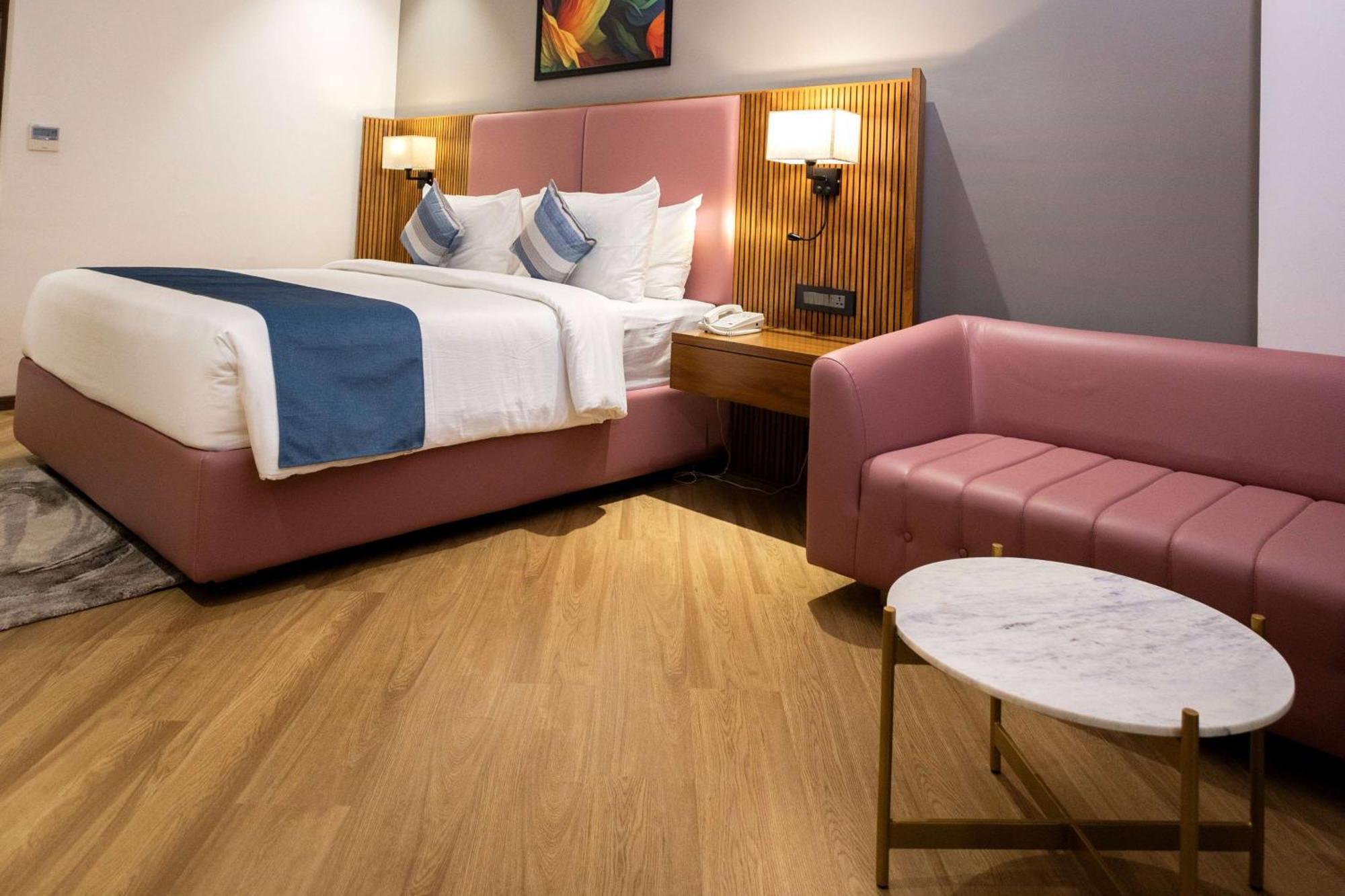 Ramada Encore By Wyndham Viramgam Kültér fotó
