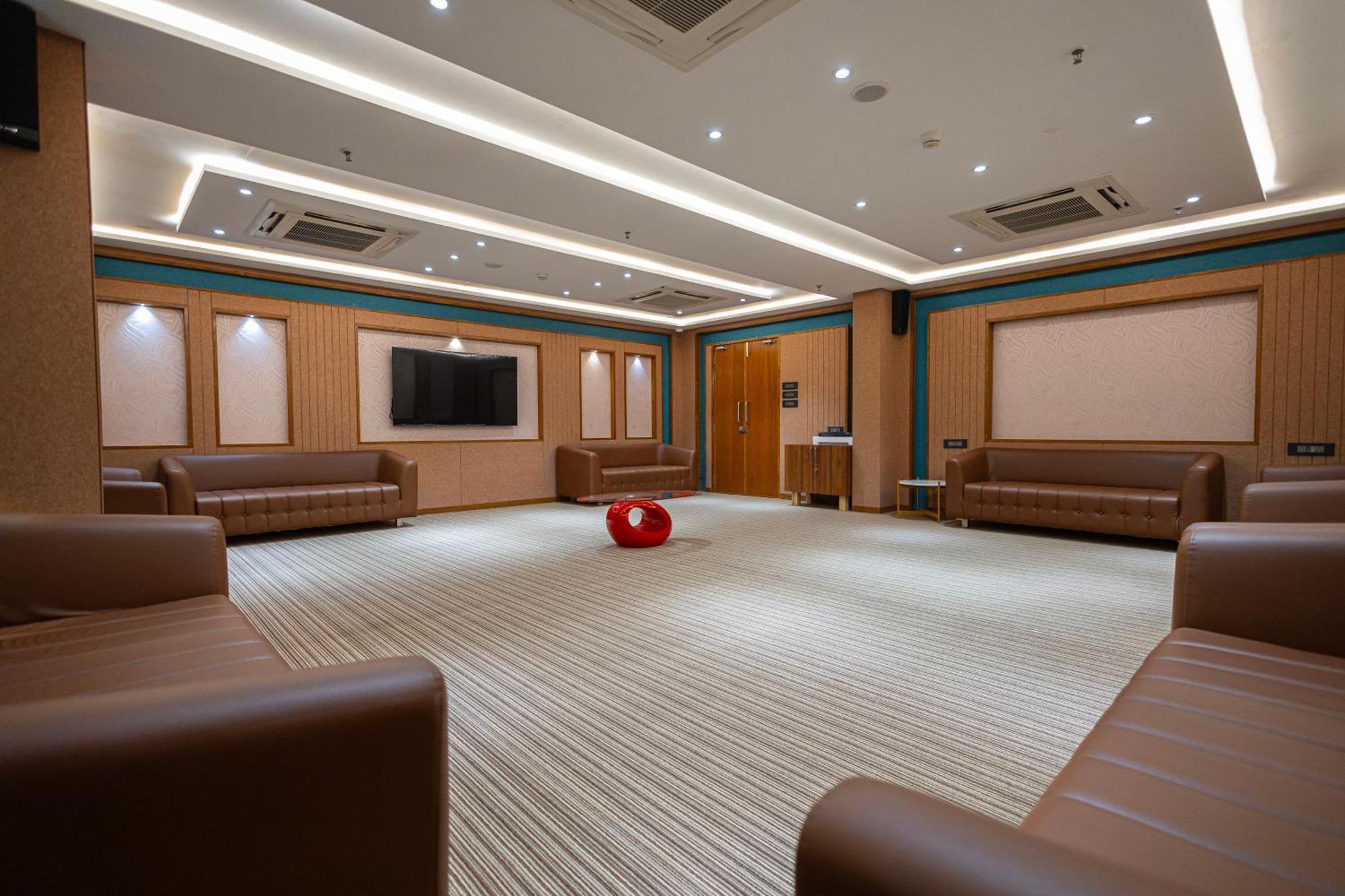 Ramada Encore By Wyndham Viramgam Kültér fotó