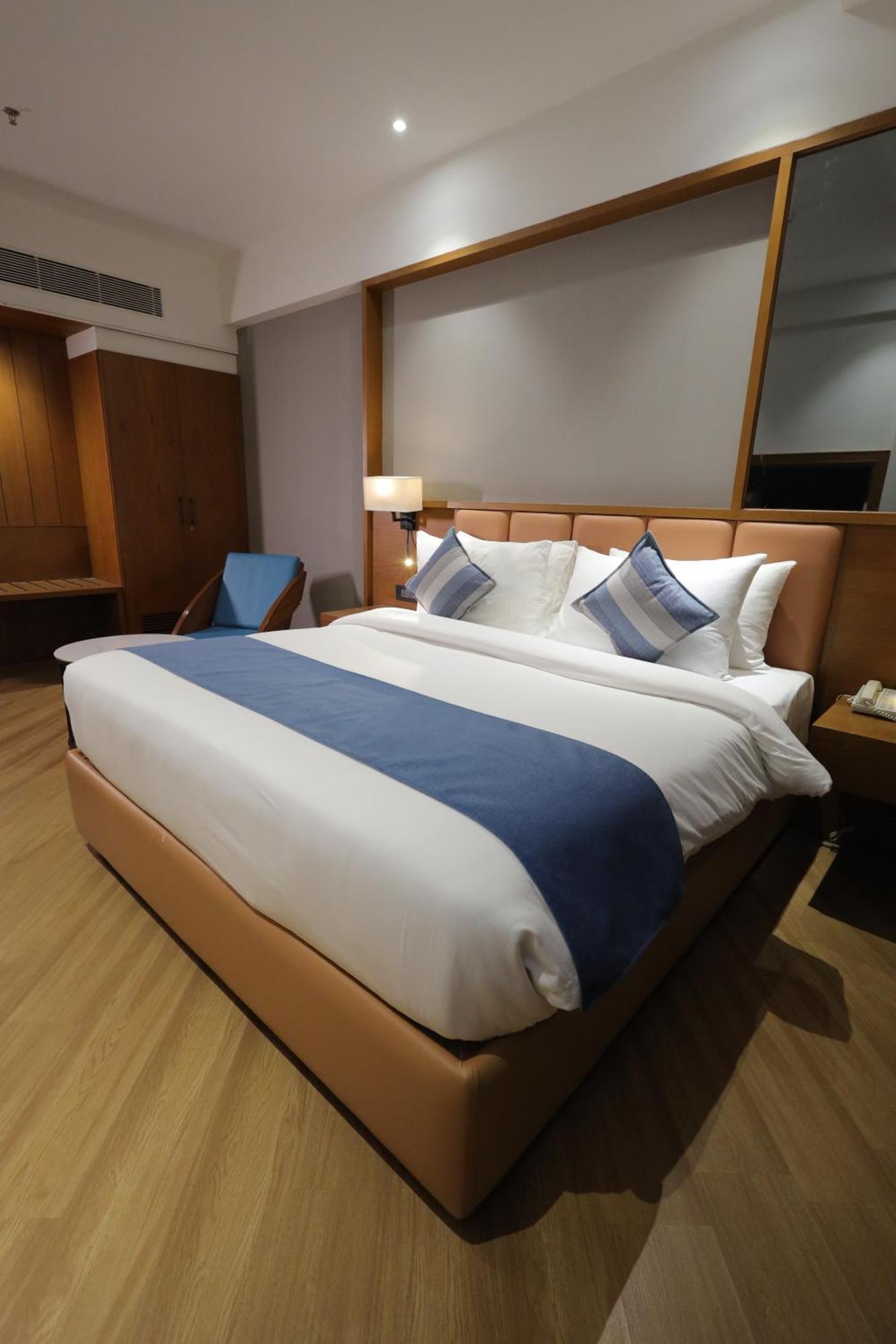 Ramada Encore By Wyndham Viramgam Kültér fotó