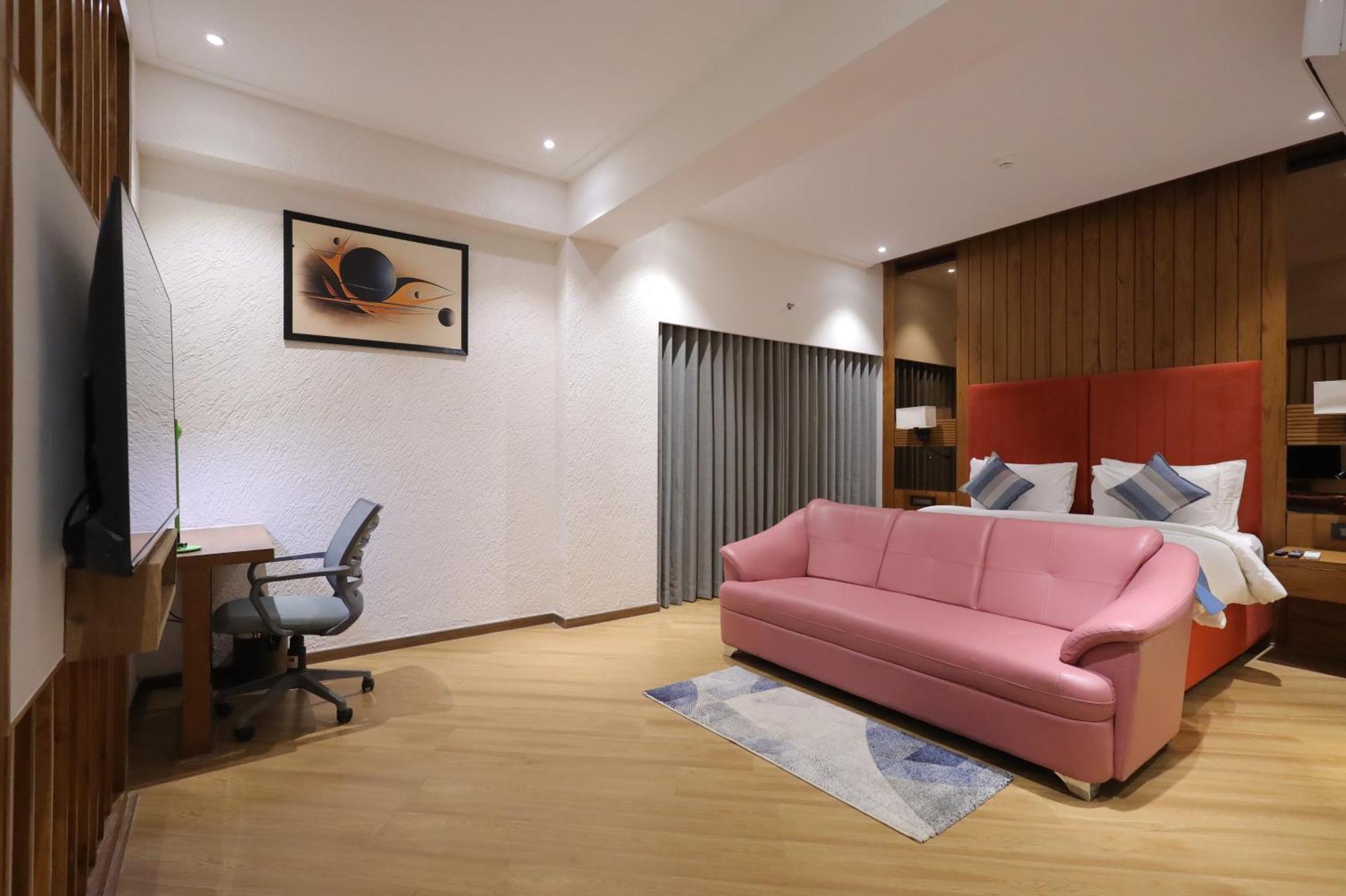 Ramada Encore By Wyndham Viramgam Kültér fotó