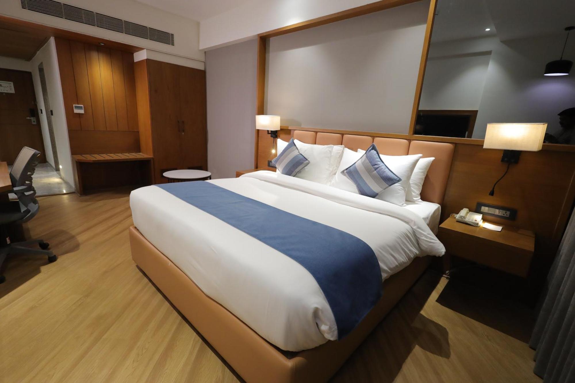 Ramada Encore By Wyndham Viramgam Kültér fotó