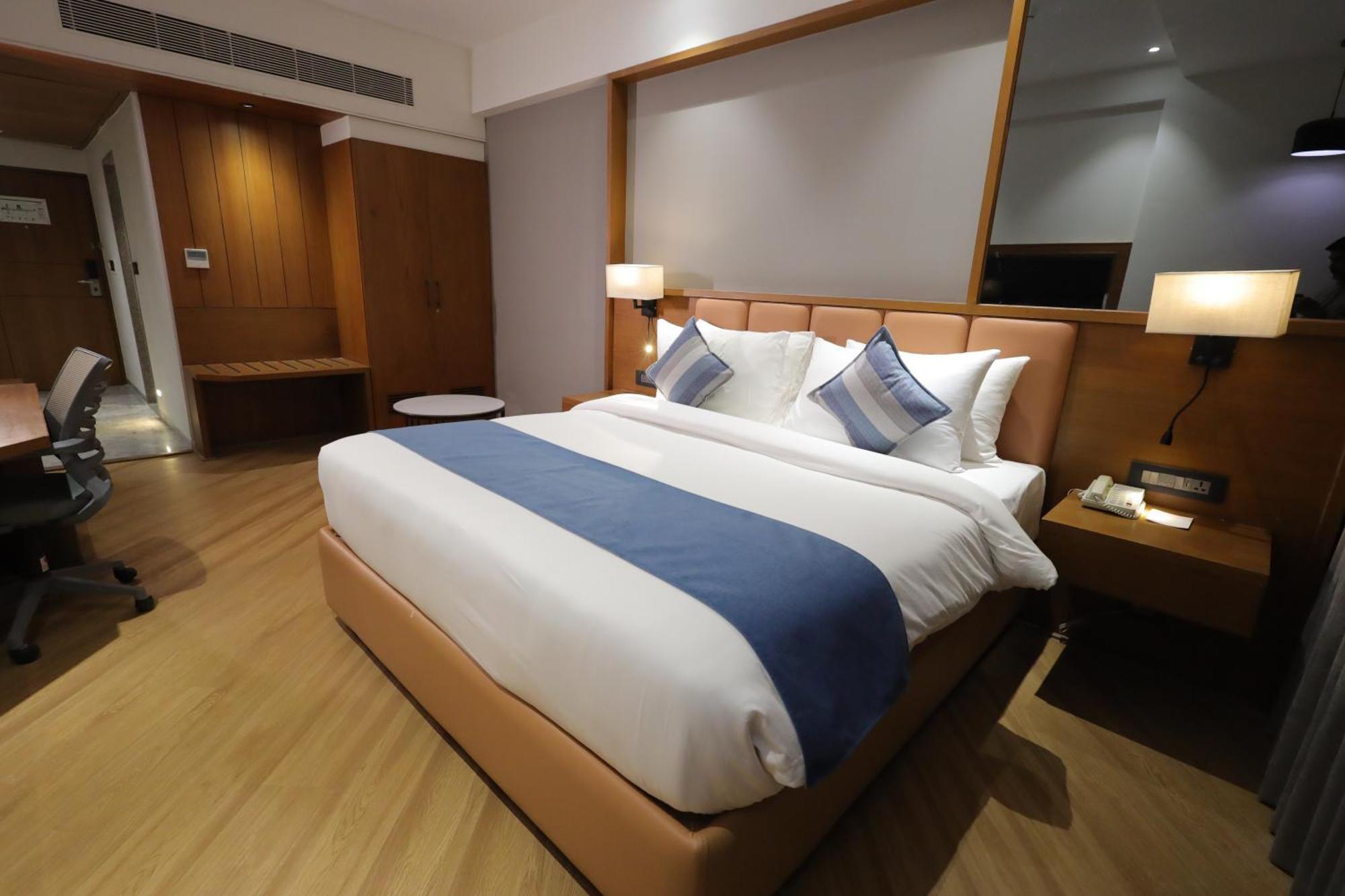Ramada Encore By Wyndham Viramgam Kültér fotó