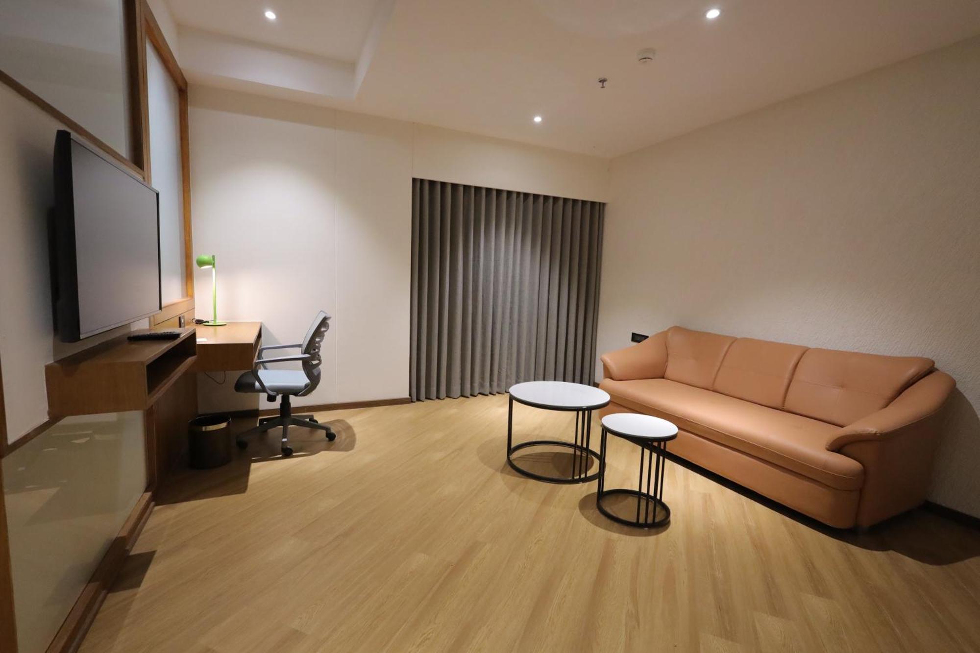 Ramada Encore By Wyndham Viramgam Kültér fotó